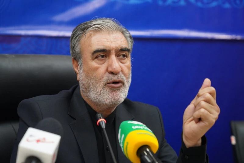 عزيزي: إيران أعدّت آليةً لإدارة مضيق هرمز سيتم الكشف عنها قريباً