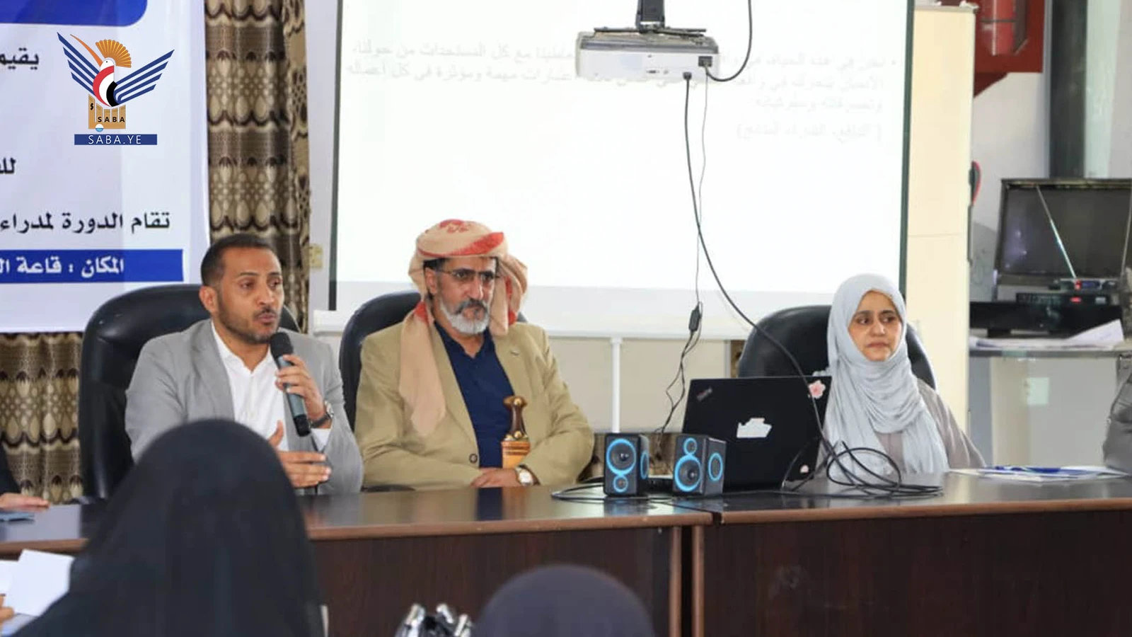 بدء دورة تدريبية للكادر النسائي بوزارة الإدارة والتنمية المحلية والمحافظات