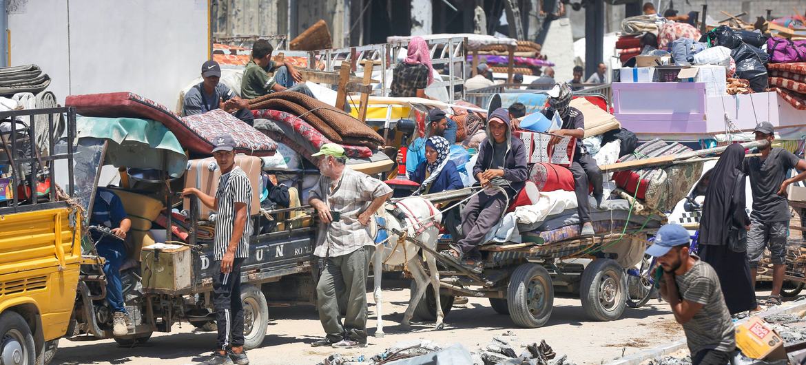 "الأونروا": الوضع في قطاع غزة كارثي ومئات الآلاف مجبرون على النزوح يوميا