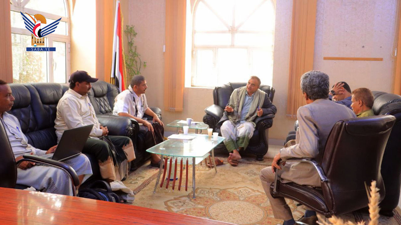  وزير الزراعة يناقش مع قيادة هيئة تطوير تهامة تنفيذ برنامج التوسع الزراعي