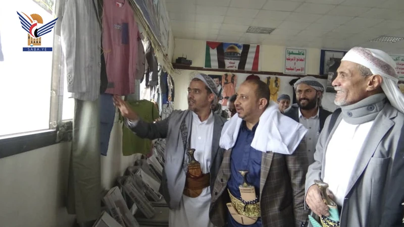 تدّشين توزيع كسوة العيد على المستحقين في مديرية الثورة بأمانة العاصمة