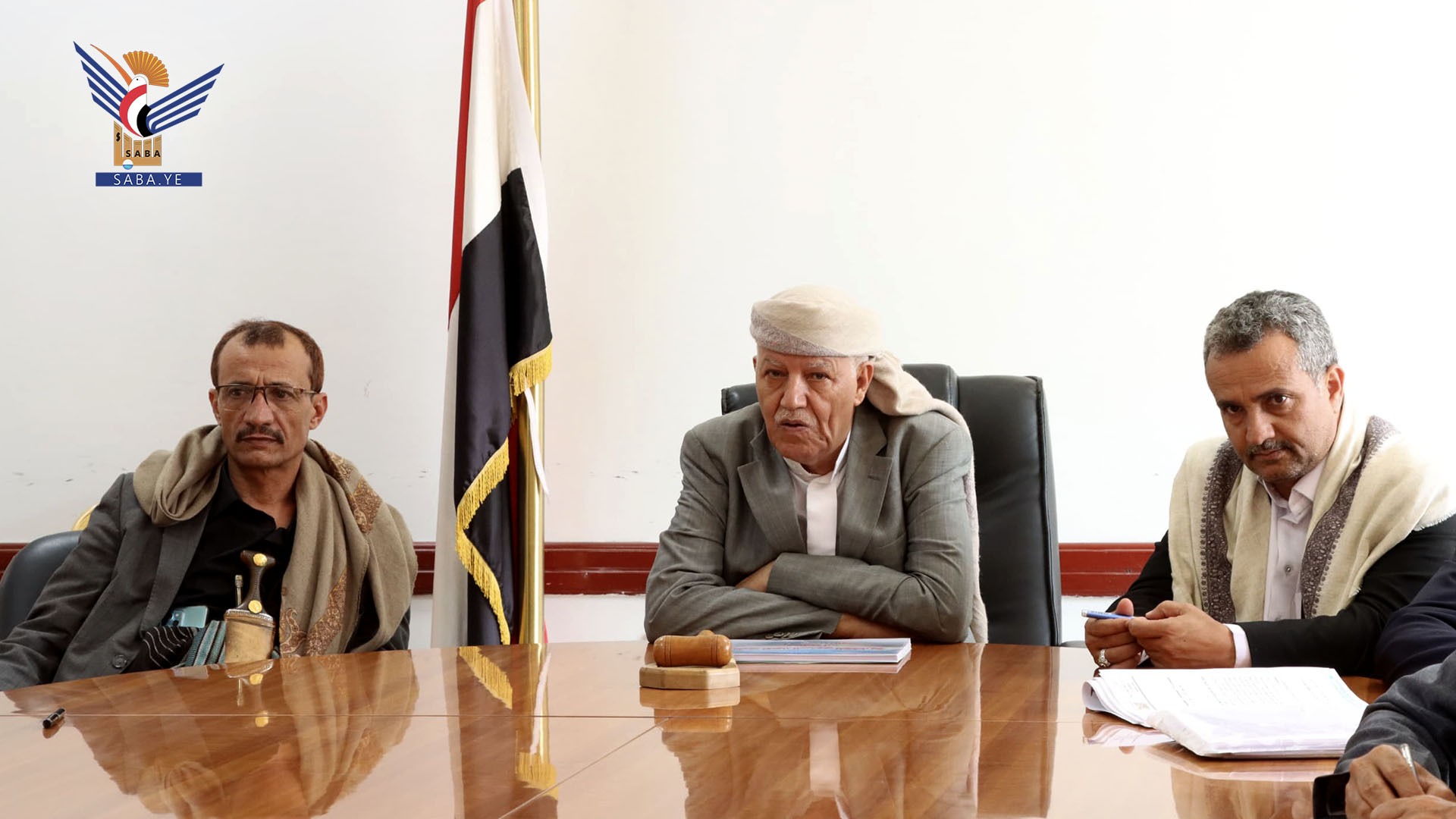 اجتماع في إب يقر تقرير الإنجاز السنوي للمشاريع للعام 1446هـ