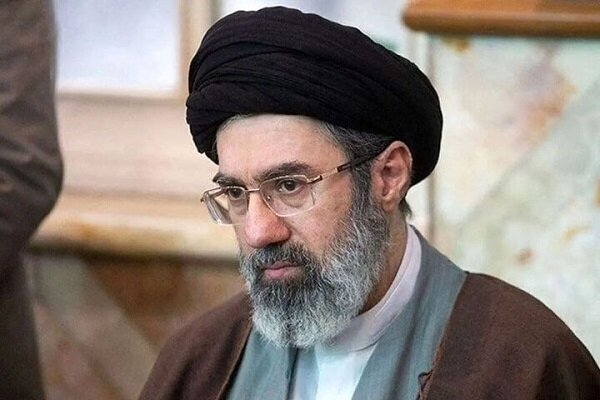  مجتبى خامنئي: ارتقاء إيران إلى مستوى القوى العظمى أحد إنجازات الدفاع المقدس الثالث
