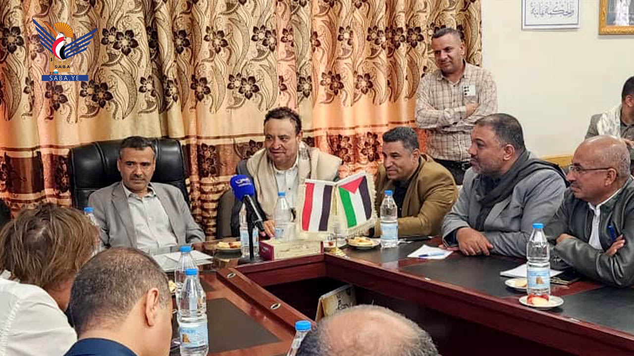 مناقشة دعم الصليب الأحمر لمحطة معالجة مياه الصرف الصحي بأمانة العاصمة مناقشة دعم الصليب الأحمر لمحطة معالجة مياه الصرف الصحي بأمانة العاصمة