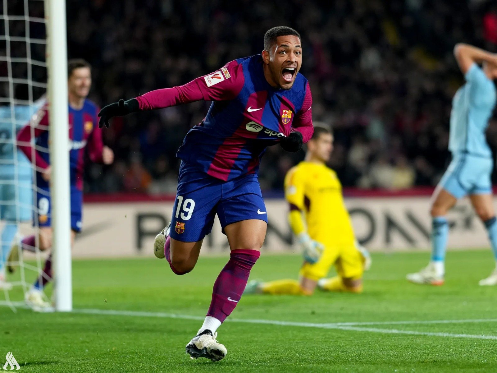 برشلونة يعلن رحيل مهاجمه البرازيلي روكي الى صفوف بالميراس