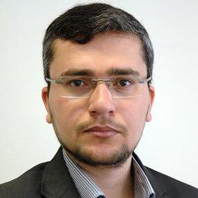 رضائي:تصريحات ترامب بفرض حصار بحري على إيران مناورة أكثر منه حقيقة