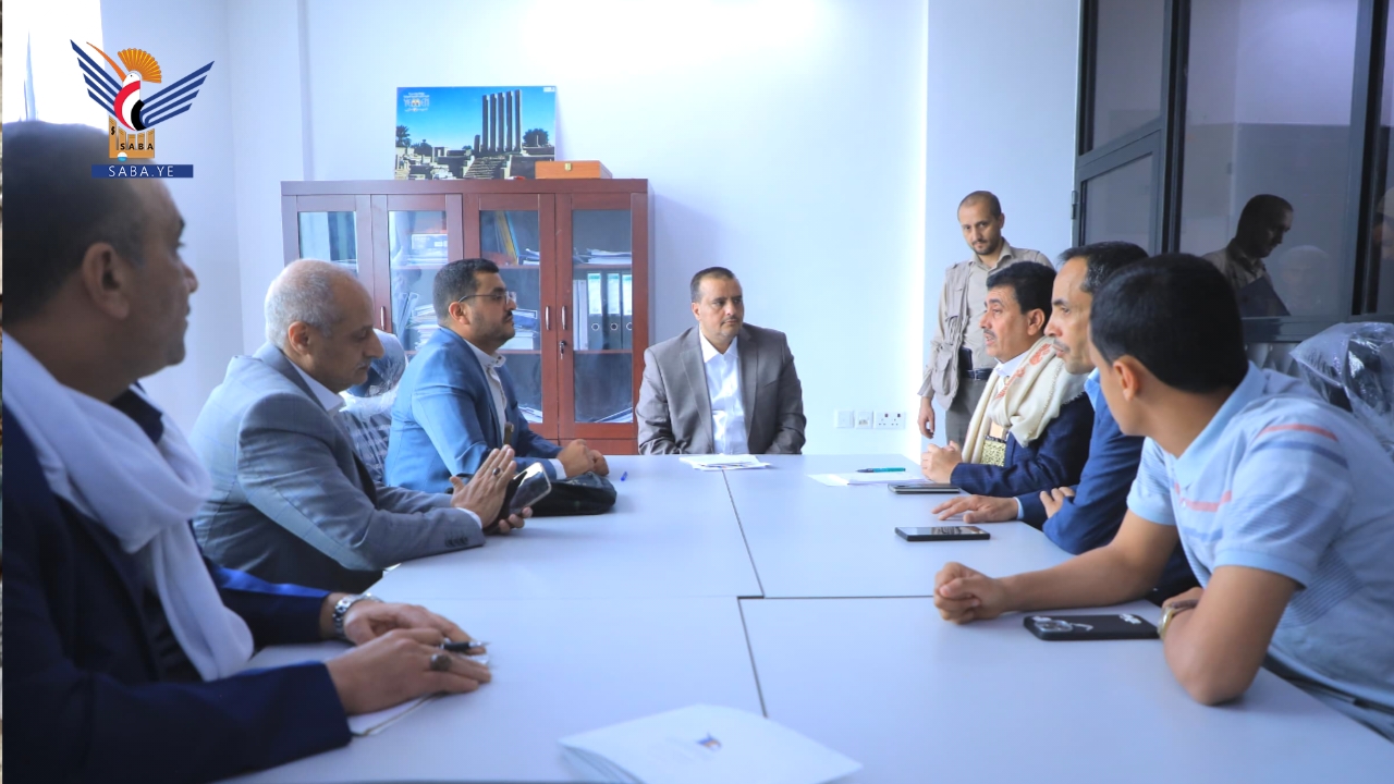 اجتماع برئاسة القائم بأعمال وزير الاقتصاد يناقش أوضاع معامل طحن الاسمنت اجتماع برئاسة القائم بأعمال وزير الاقتصاد يناقش أوضاع معامل طحن الاسمنت