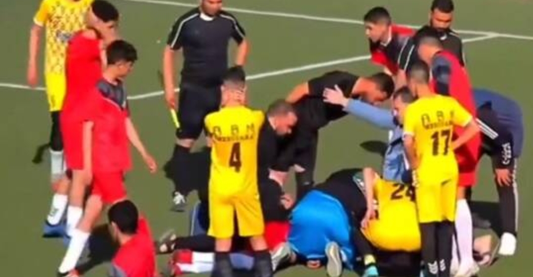 الاتحاد الجزائري: وفاة لاعب بعد إصابة مروعة في الملعب