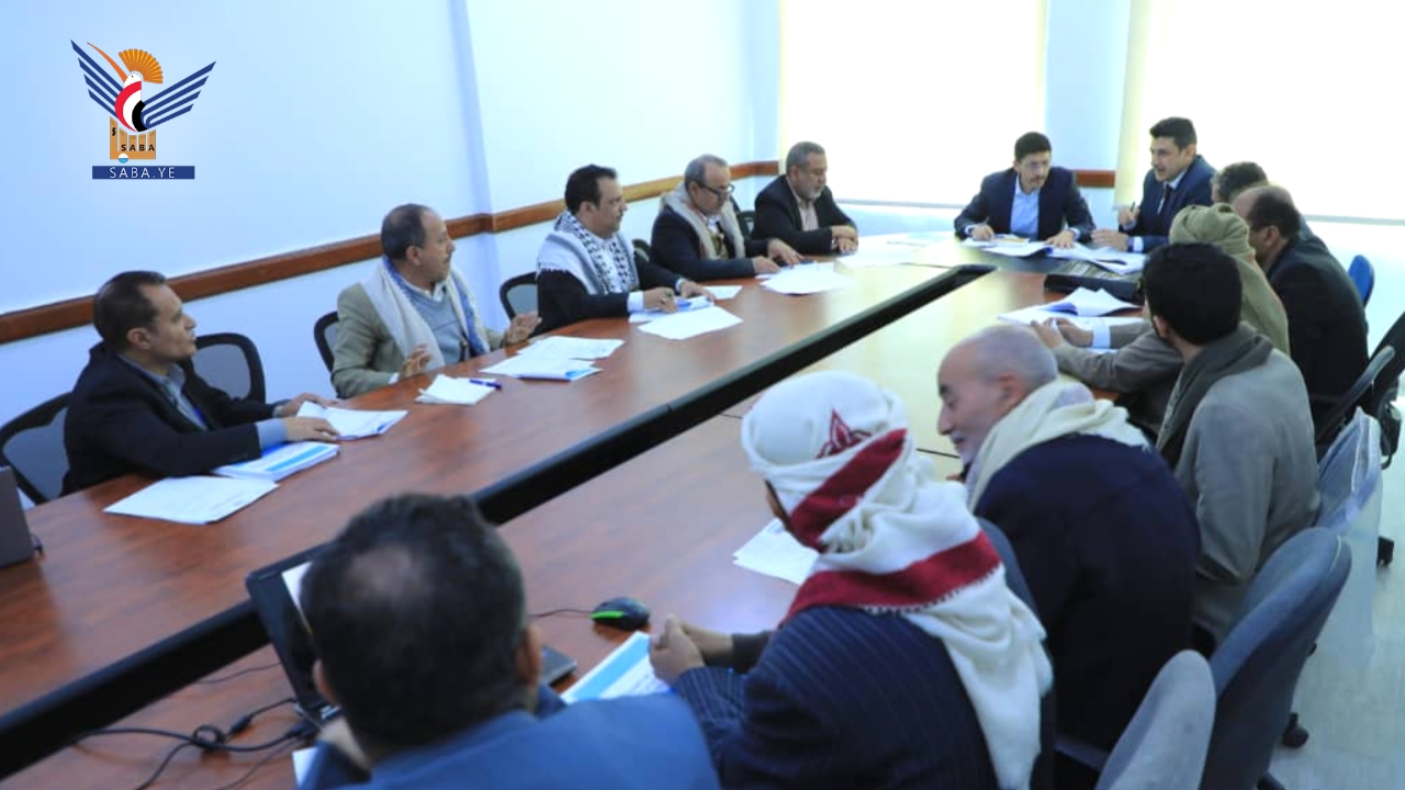 مناقشة استكمال استعدادات وتجهيزات اختبارات الشهادة العامة "أساسي، ثانوي"