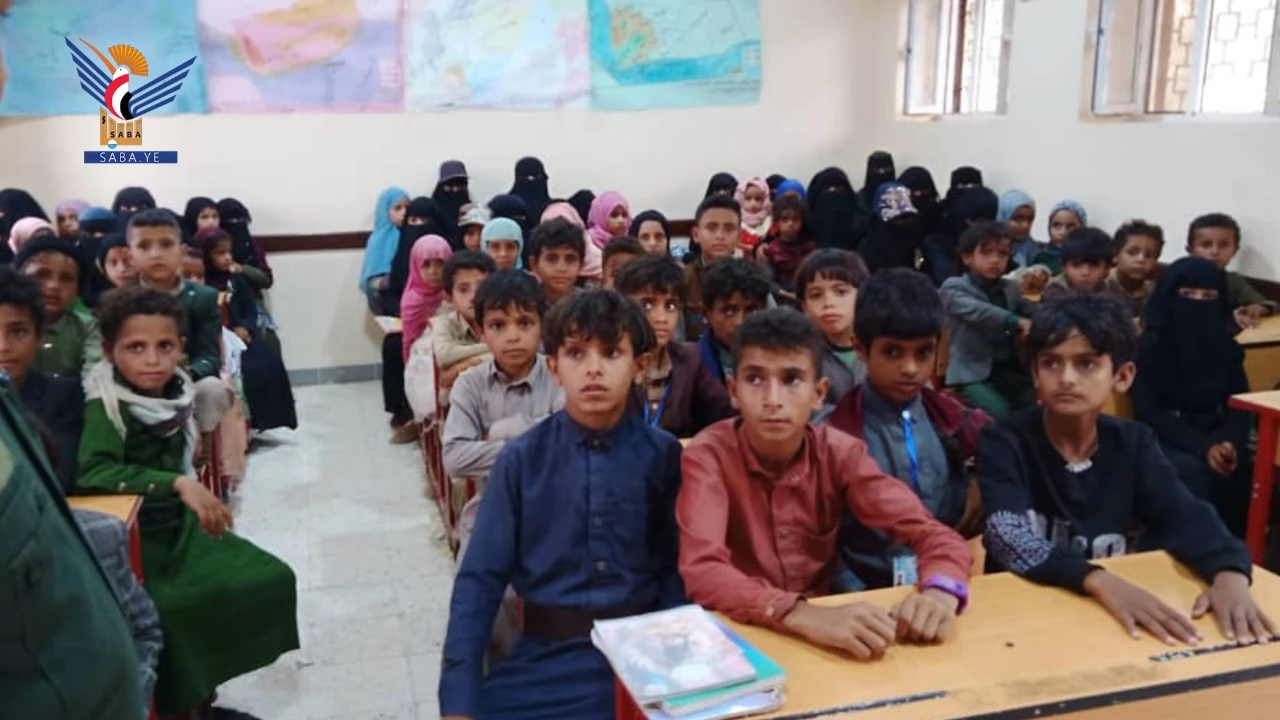 وكيل محافظة المحويت يتفقد الأنشطة الصيفية في مدرسة الشهيد السنوار