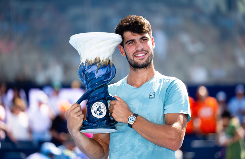 ألكاراز يتوج بلقب سينسيناتي بعد انسحاب سينر ألكاراز يتوج بلقب سينسيناتي بعد انسحاب سينر