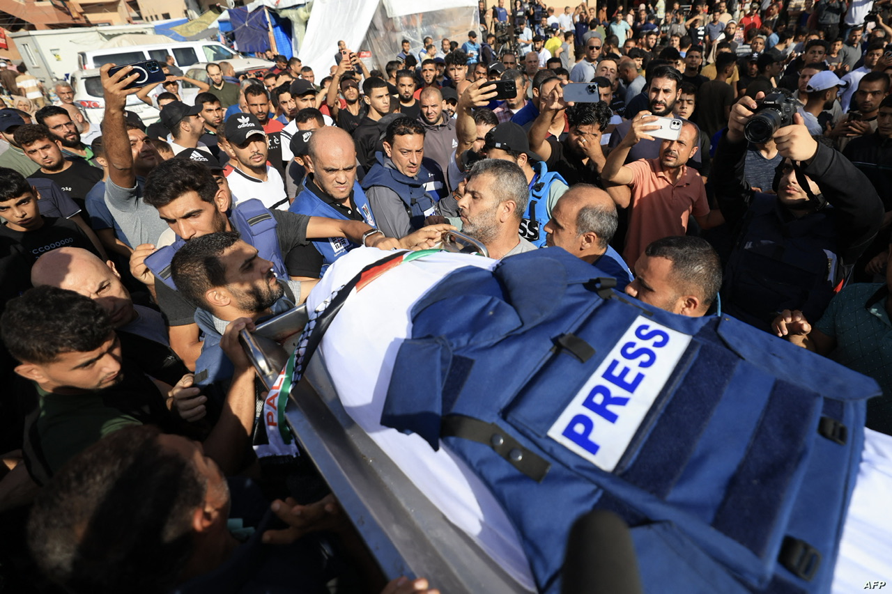 "الصحفيين الفلسطينيين": استشهاد 33 صحفياً و739 انتهاكاً خلال النصف الأول من 2025