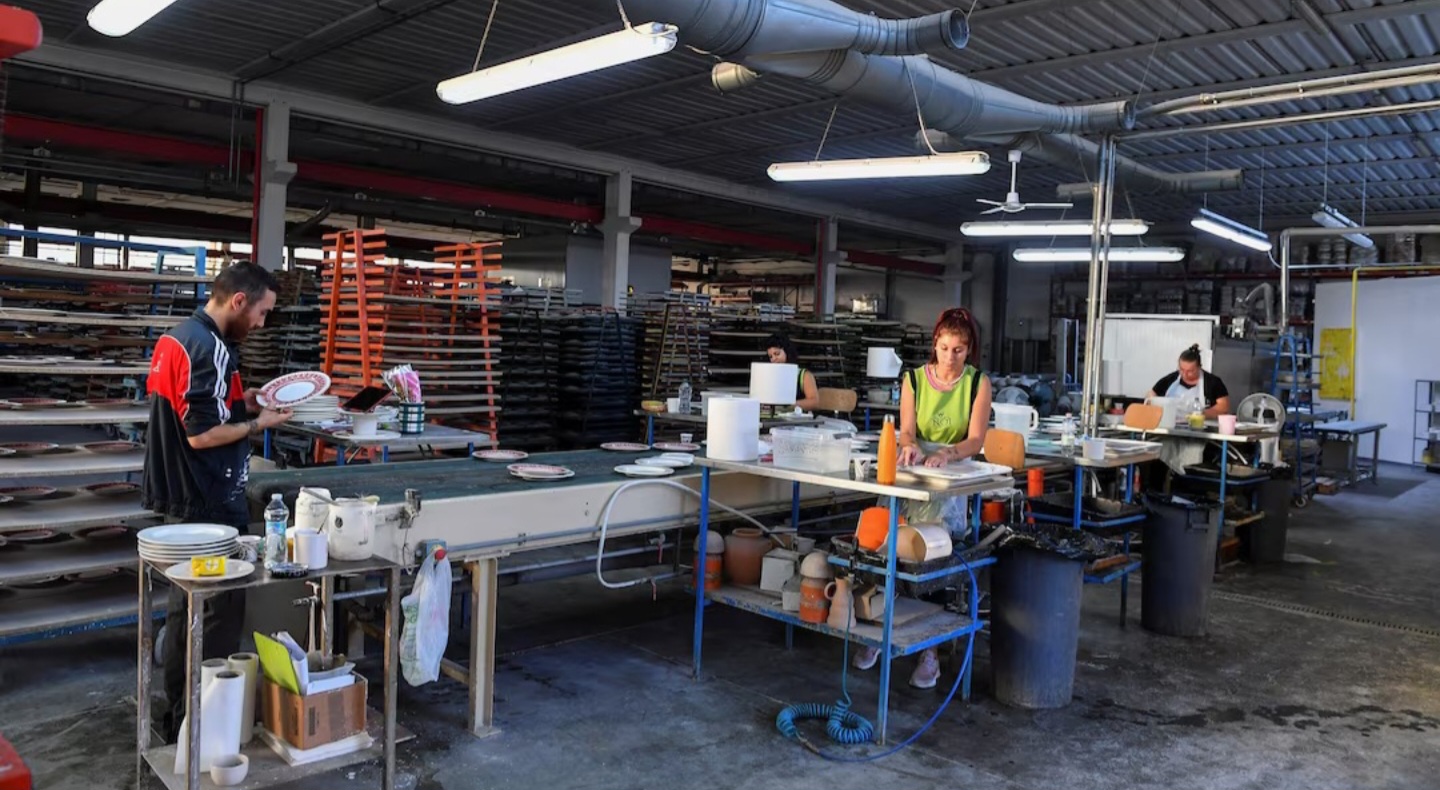 انخفاض الإنتاج الصناعي في إيطاليا بأكثر من المتوقع ممايعكس ضعف القطاع