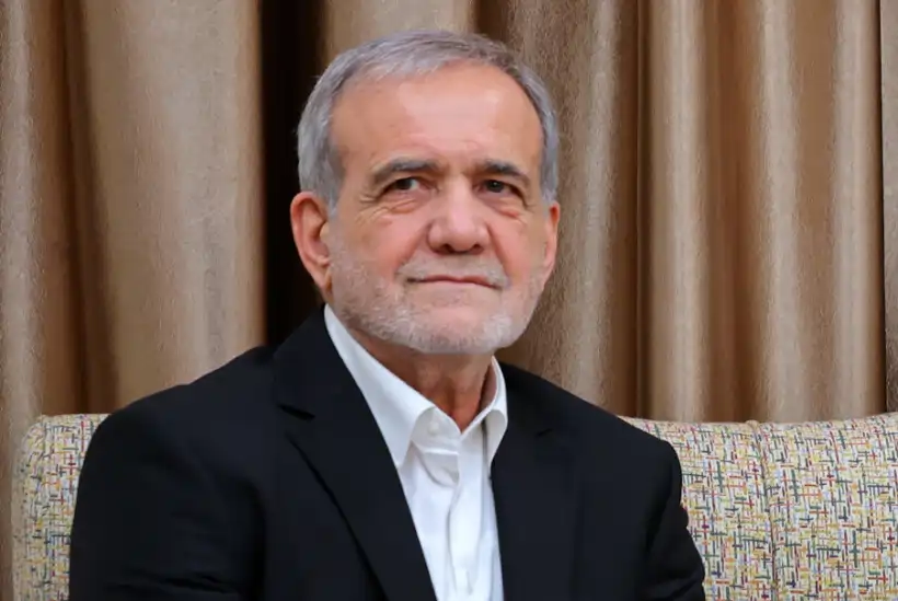 الرئيس الإيراني يدعو إلى تعزيز روح الأخوة وتجنب النزاعات ويحذر من المستفيد من الخلافات