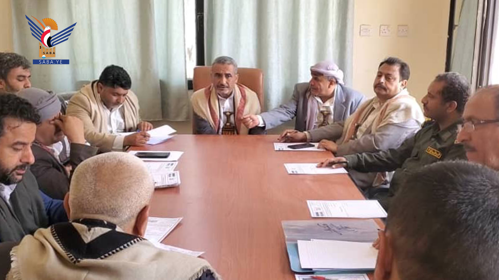 مناقشة الحفاظ على الحوض المائي بالمحويت