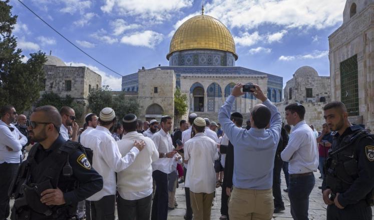 الحركة الإسلامية في القدس تحذر من الأخطار المتربصة بالمسجد الأقصى 