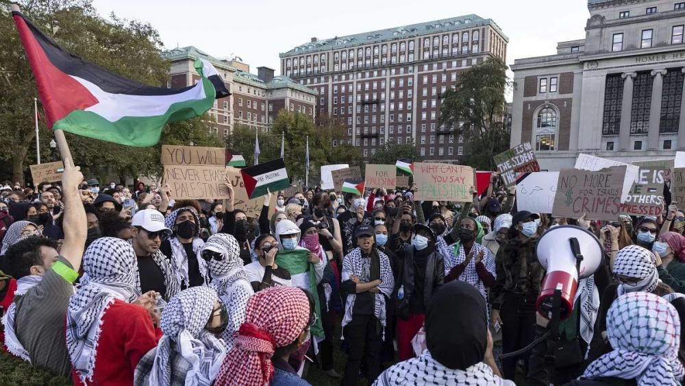 طلاب الجامعات في بنغلاديش يطلقون حملة تظاهرات تضامنا مع فلسطين