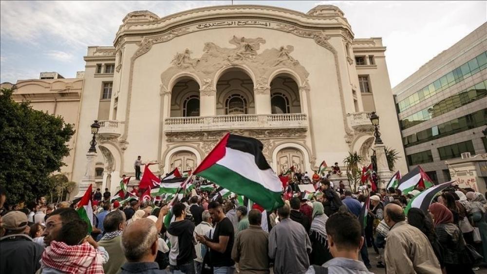 وقفة احتجاجية أمام السفارة الأمريكية بتونس رفضا للإبادة في غزة