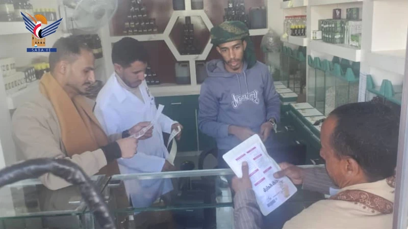 تدشين مخيم طبي مجاني لأسر الشهداء في بني حشيش بمحافظة صنعاء