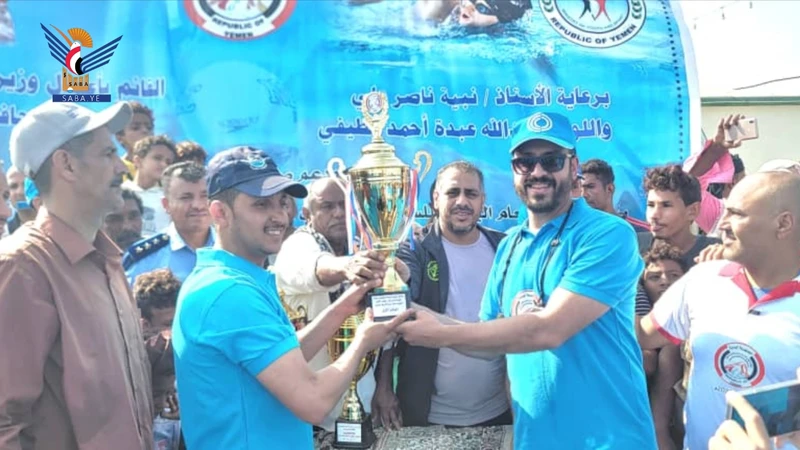 اختتام بطولة أندية النخبة للمياه المفتوحة على كأس الشهيد الغماري بالحديدة