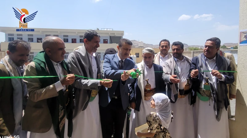 نائب وزير التربية يفتتح مدرسة 21 سبتمبر في بني الحارث بأمانة العاصمة نائب وزير التربية يفتتح مدرسة 21 سبتمبر في بني الحارث بأمانة العاصمة