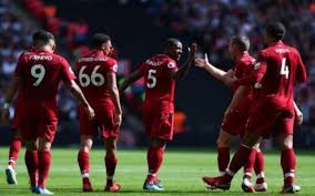 ليفربول يهزم توتنهام 2-1 ويحافظ على العلامة الكاملة في الدوري الانجليزي