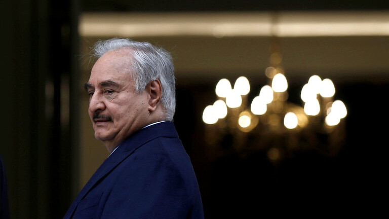 ما خيارات حفتر بعد استبعاده من الترشح للانتخابات الليبية؟