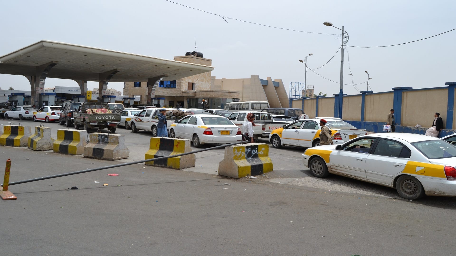 موظفو شركة النفط يحملون الأمم المتحدة مسؤولية تفاقم الأوضاع في اليمن