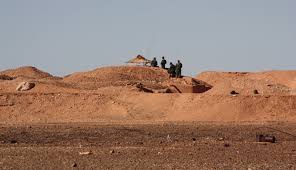 هل يمثل اعتراف إسبانيا بمقترح المغرب للحكم الذاتي “خيانة” للجزائر؟