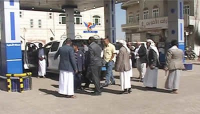 شركة النفط بمنطقة صنعاء تنفذ حملة للرقابة على الأسعار