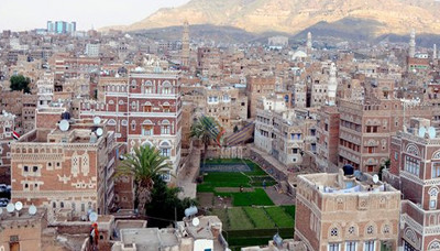النقيب يدشن مشروع كسوة العيد لألفي يتيم ومعسر