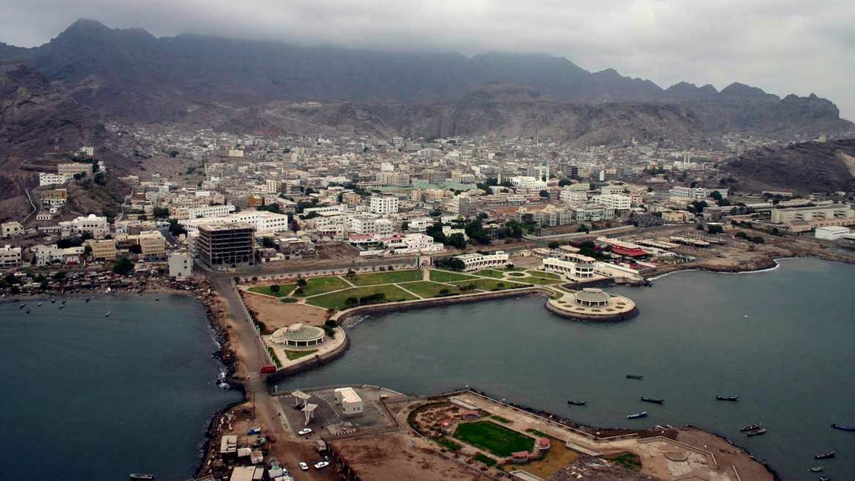 الصين تجهز “عدن” لطريق الحرير الصين تجهز “عدن” لطريق الحرير