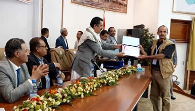 وزير النفط يؤكد الحرص على إعادة تفعيل قطاع النفط والغاز والمعادن
