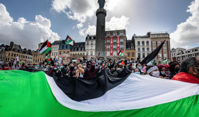 السلطات الفرنسية والألمانية تعتدي على متظاهرين ينددون بالعدوان الصهيوني على غزة