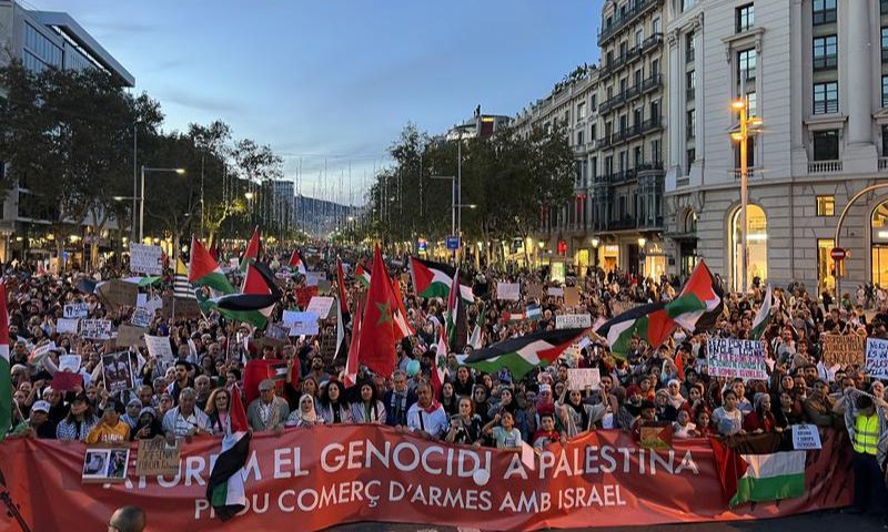 17 نقابة عمالية إسبانية تصدر بيانا تاريخيا للتضامن مع غزة ومقاومتها ومقاطعة “إسرائيل”