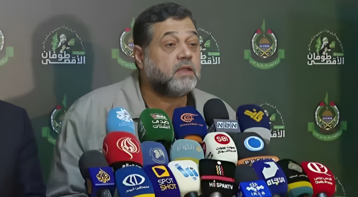 حماس: ارتقاء شهداء قادة لن يعطّل مسيرتنا.. و”جيش” العدو لم يطأ 80% من أرض غزة