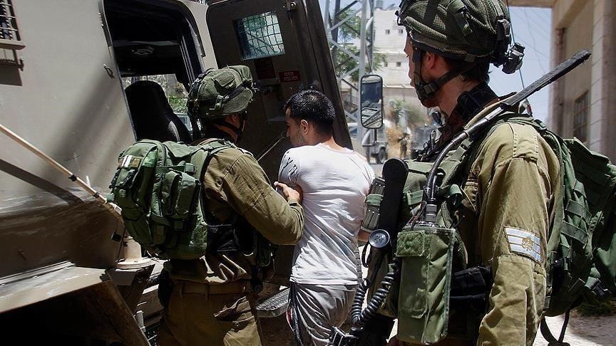 العدو الصهيوني يعتقل 4605 فلسطينيين في الضفة منذ السابع من أكتوبر الماضي