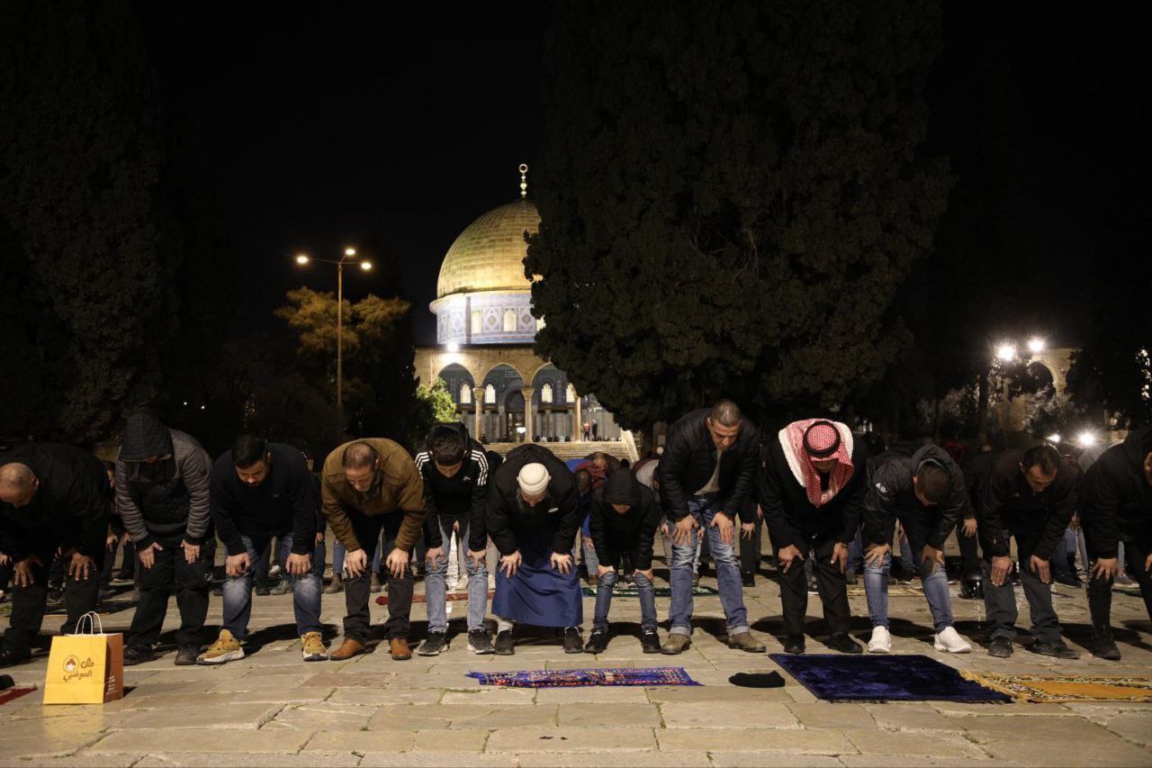 بأول ليلة من رمضان.. العدو الصهيوني يعيق وصول المصلين إلى المسجد الأقصى