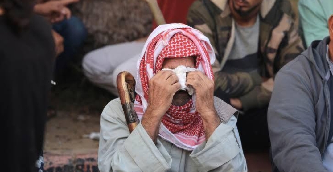“الأورومتوسطي”: المسنون يقتلون واحدًا تلو الآخر في شمالي غزة