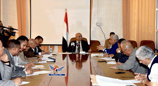 بحث الخطوات العملية للوصول إلى الاكتفاء الذاتي في صناعة الملابس  بحث الخطوات العملية للوصول إلى الاكتفاء الذاتي في صناعة الملابس