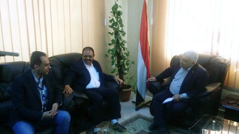 وزير الزراعة يبحث مع الفاو دعم جهود مكافحة الجراد في السهل التهامي وزير الزراعة يبحث مع الفاو دعم جهود مكافحة الجراد في السهل التهامي