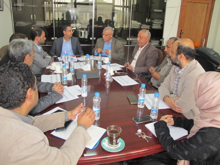 هيئة الاستثمار تناقش إجراءات تنفيذ المرحلة الأولى من الرؤية الوطنية هيئة الاستثمار تناقش إجراءات تنفيذ المرحلة الأولى من الرؤية الوطنية