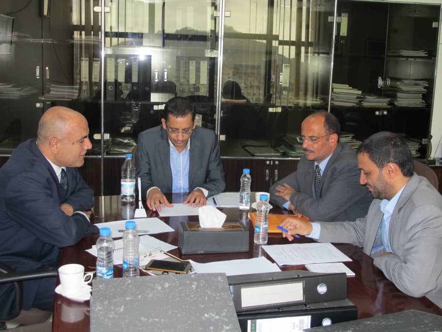 الاستثمار تناقش إجراءات استكمال الاستراتيجيات الوطنية لتنمية أربعة قطاعات واعدة الاستثمار تناقش إجراءات استكمال الاستراتيجيات الوطنية لتنمية أربعة قطاعات واعدة