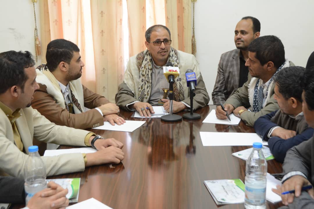 وزير الإعلام يناقش إجراءات تنفيذ حملة إعلامية لترسيخ الهوية الإيمانية