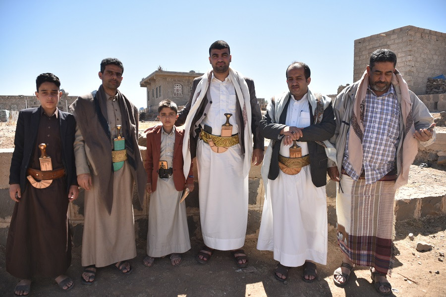 نائب رئيس مجلس إدارة وكالة (سبأ) الشرعي يزور أسرة الشهيد الشعباني