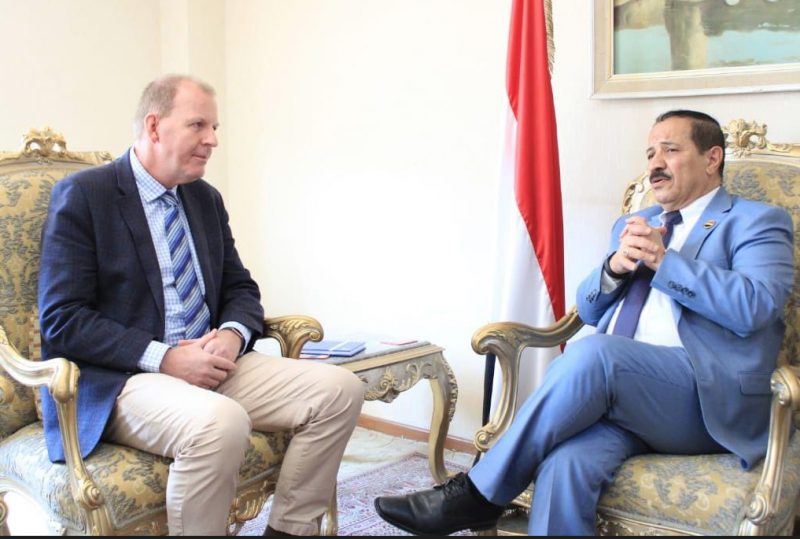 وزير الخارجية يؤكد على ضرورة دعم جهود العمل الإنساني في اليمن