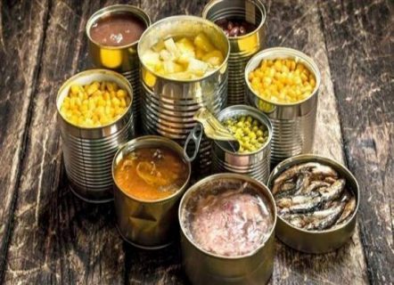 لا تحتفظ بالمعلبات المفتوحة بالثلاجة لا تحتفظ بالمعلبات المفتوحة بالثلاجة