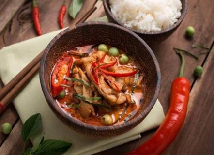 ما فوئد البهارات الحارة او الفلفل في الجسم؟ ما فوئد البهارات الحارة او الفلفل في الجسم؟