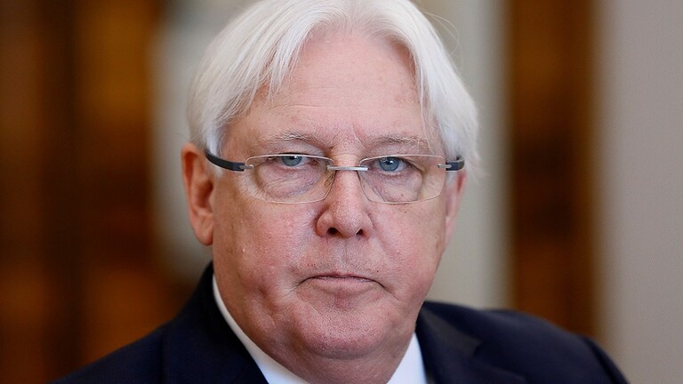 الحوثيون يهاجمون غريفيث: بات جزءا من المشكلة! الحوثيون يهاجمون غريفيث: بات جزءا من المشكلة!