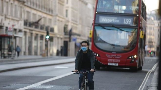 فيروس كورونا: الحقيقة المرة أنه “لا عودة إلى الحياة الطبيعية” فيروس كورونا: الحقيقة المرة أنه “لا عودة إلى الحياة الطبيعية”